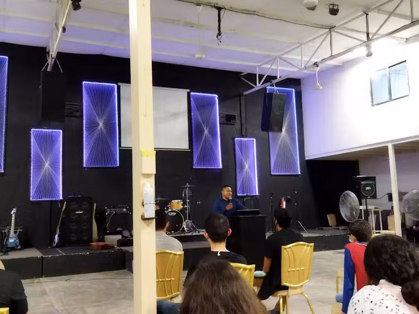 17 Iglesia Apost&oacute;lica de la Fe en Cristo Jes&uacute;s