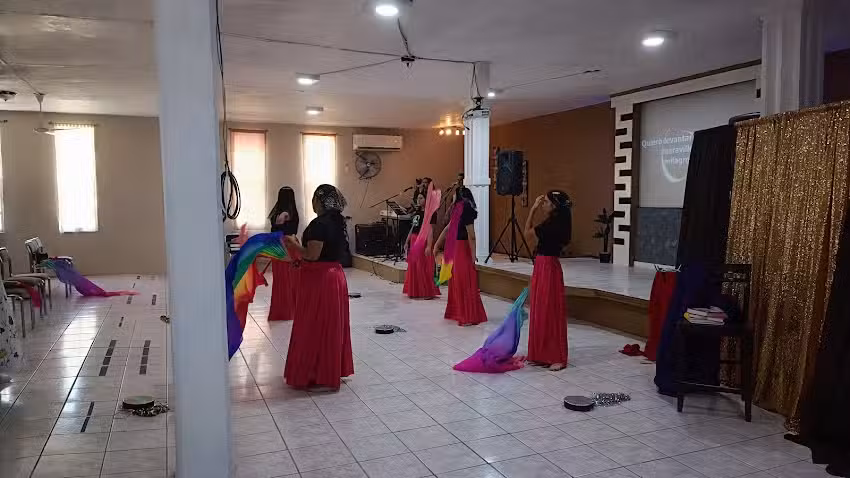 2a iglesia Apost&oacute;lica en Valle Hermoso