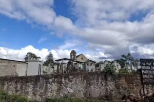 Antigua Iglesia y Panteón de Santo Tomás