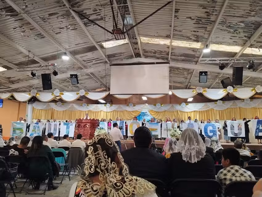 Auditorio Bethesda MIEPI Zona Neza