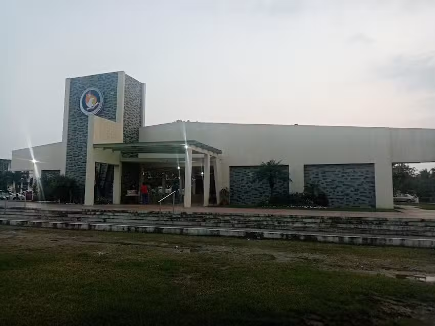 Auditorio De La Iglesia Apost&oacute;lica Renovada.