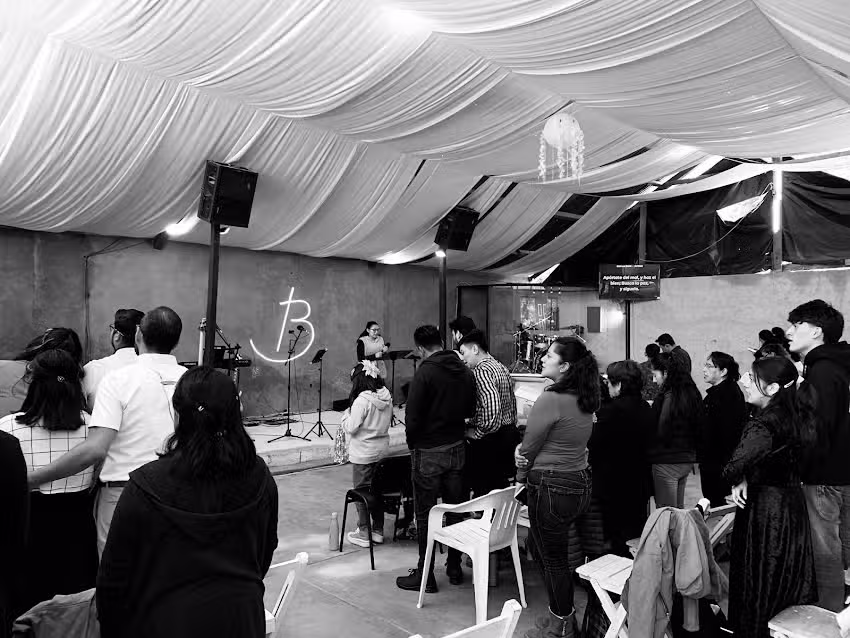 Brilla Church SC (Iglesia Cristiana)