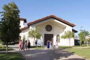 Capellan&iacute;a de San Pedro Apostol