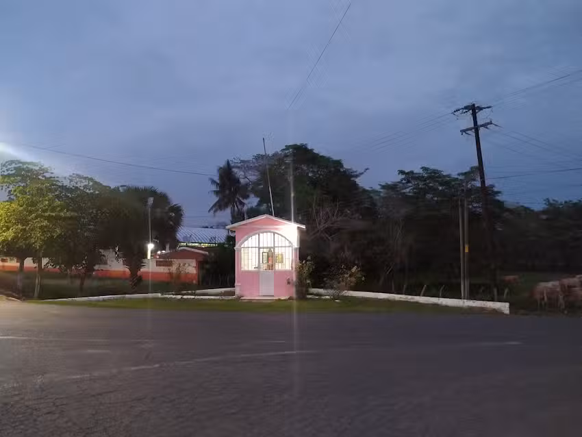 Capilla a la Virgen de Guadalupe.