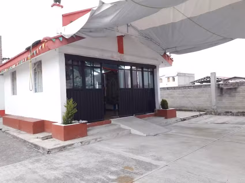 CAPILLA CORONA DE ESPINAS