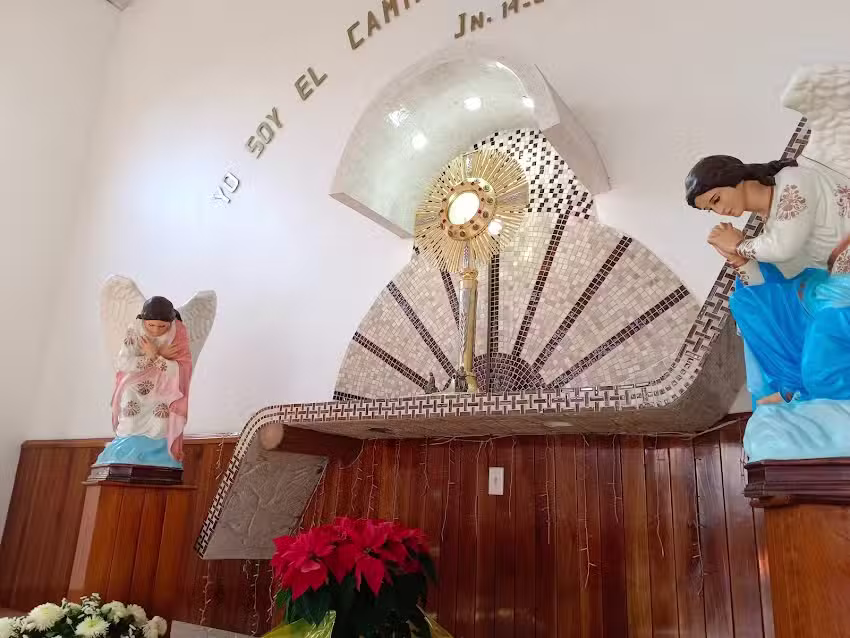 Capilla de Adoraci&oacute;n Eucar&iacute;stica Perpetua