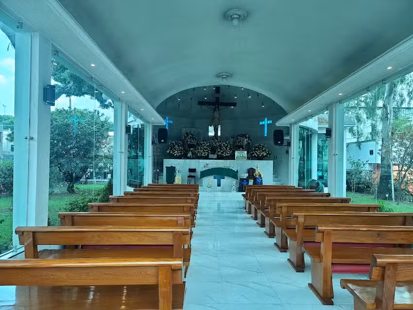 Capilla de cristal San Judas Tadeo