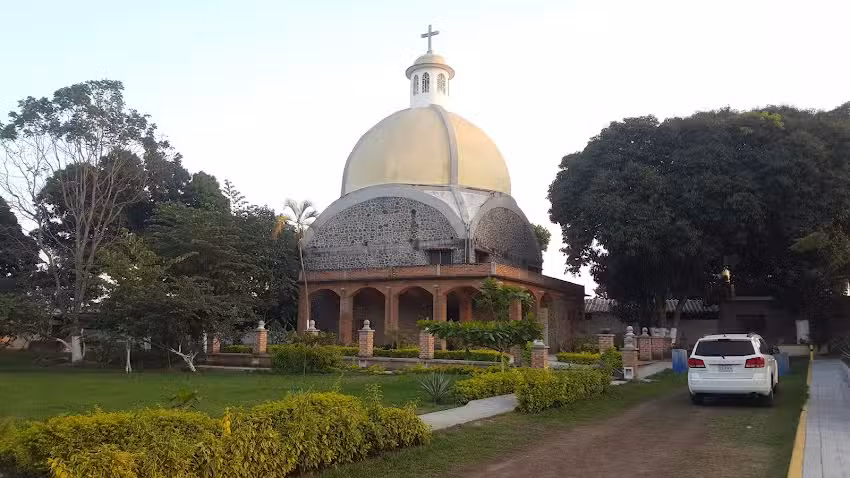 CAPILLA DE ESCUELA DE LA CRUZ