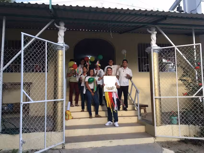 Capilla De La Sagrada Familia