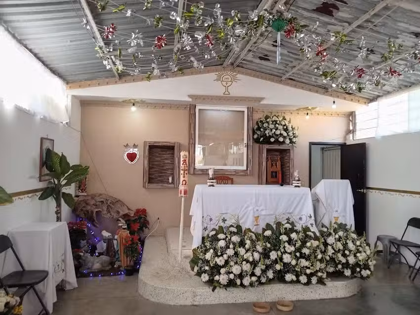 Capilla de la Sagrada Familia, Col La. C&aacute;rdenas, San Miguel Tocuila