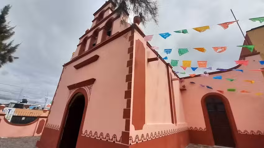 Capilla de la Santa Cruz Bernal