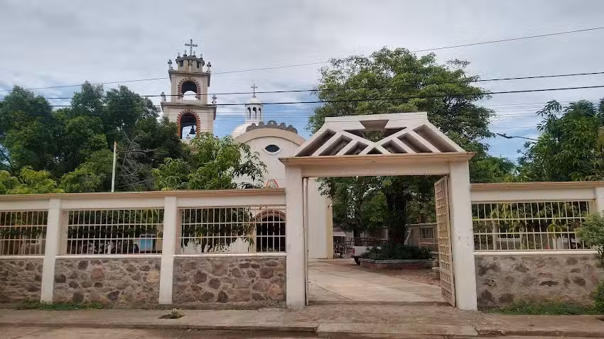 Capilla de La Uni&oacute;n &ldquo;La Guadalupana&rdquo;