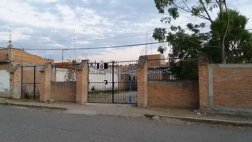 Capilla De La Virgen De Lourdes