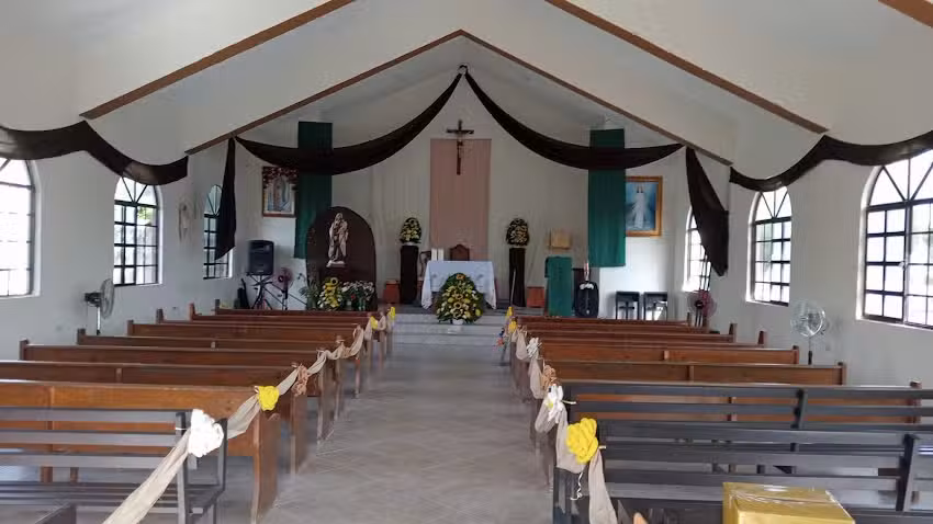 Capilla De La Virgen Del Carmen