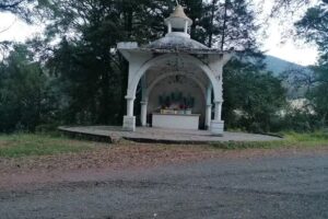 Capilla de las Cruces Joquicingo