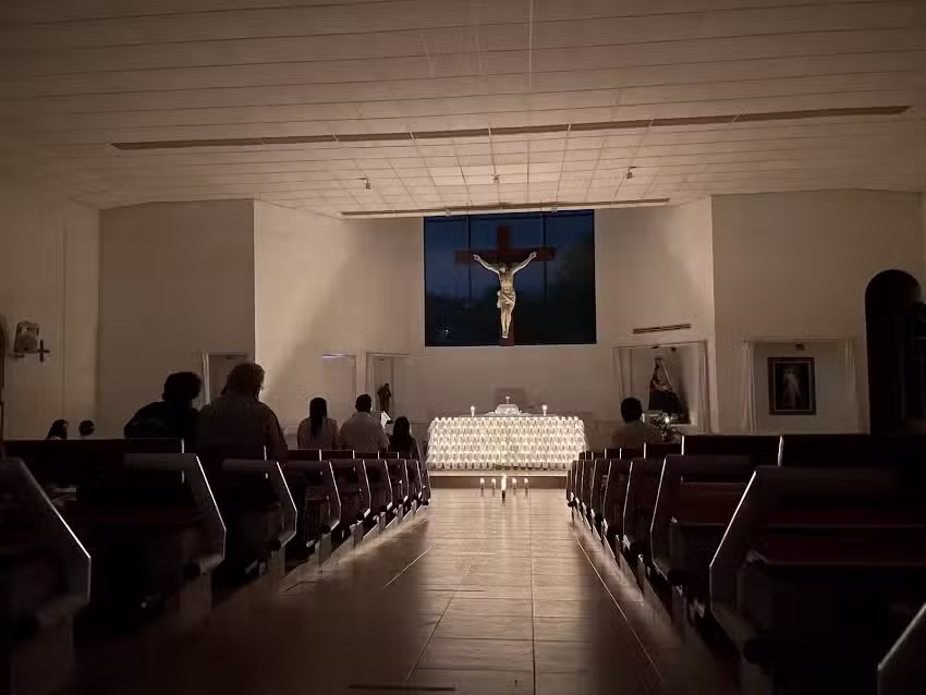 Capilla de Mar&iacute;a, Madre del Redentor