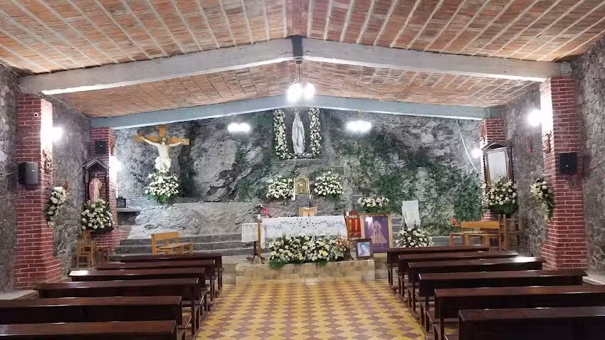 Capilla de Nuestra Se&ntilde;ora de Lourdes