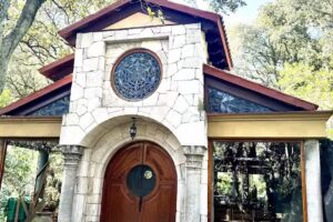 Capilla de Nuestro Señor de los Encinos