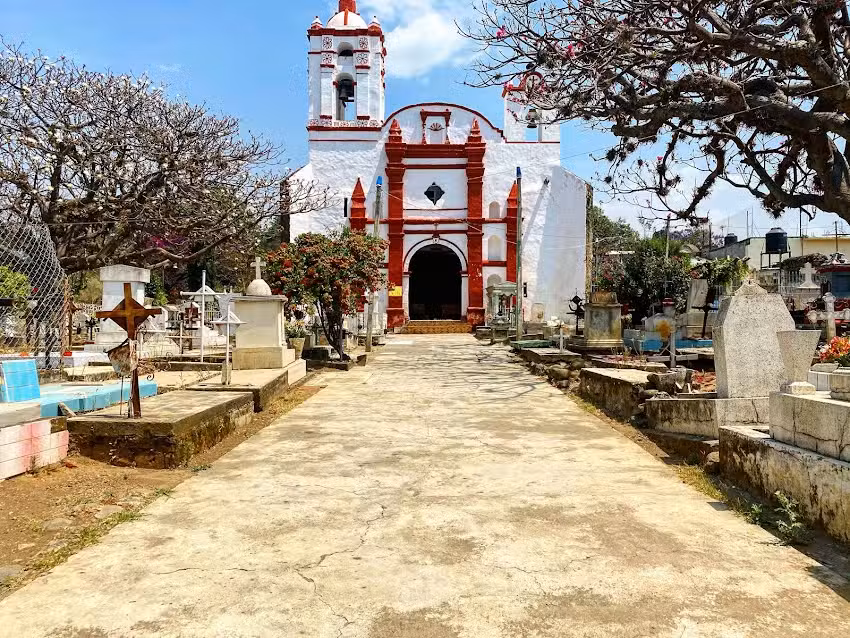 Capilla de San Agust&iacute;n Xochitl&aacute;n
