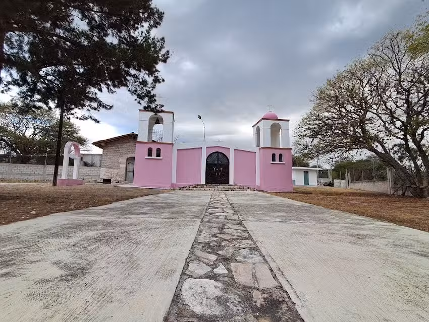 Capilla del N&uacute;cleo Rural el Arco