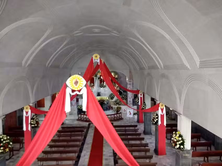 Capilla Del Sagrado Corazon De Jesus