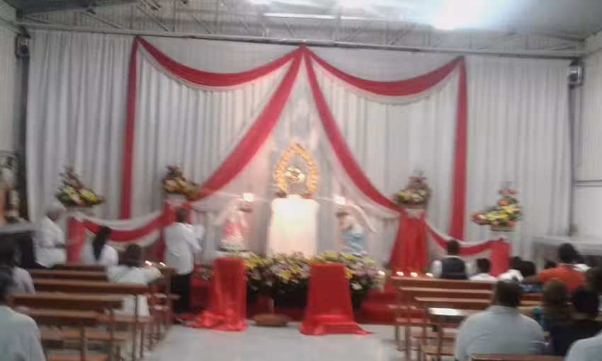 Capilla del Sagrado Coraz&oacute;n de Jes&uacute;s y Mar&iacute;a