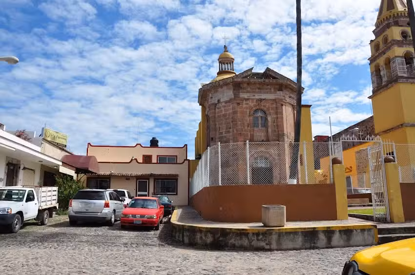Capilla La Cuevita Santa