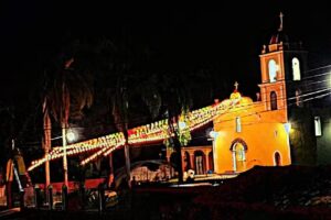 Capilla Los Sagrados Corazones de Jes&uacute;s y Mar&iacute;a Tlapala Veracruz