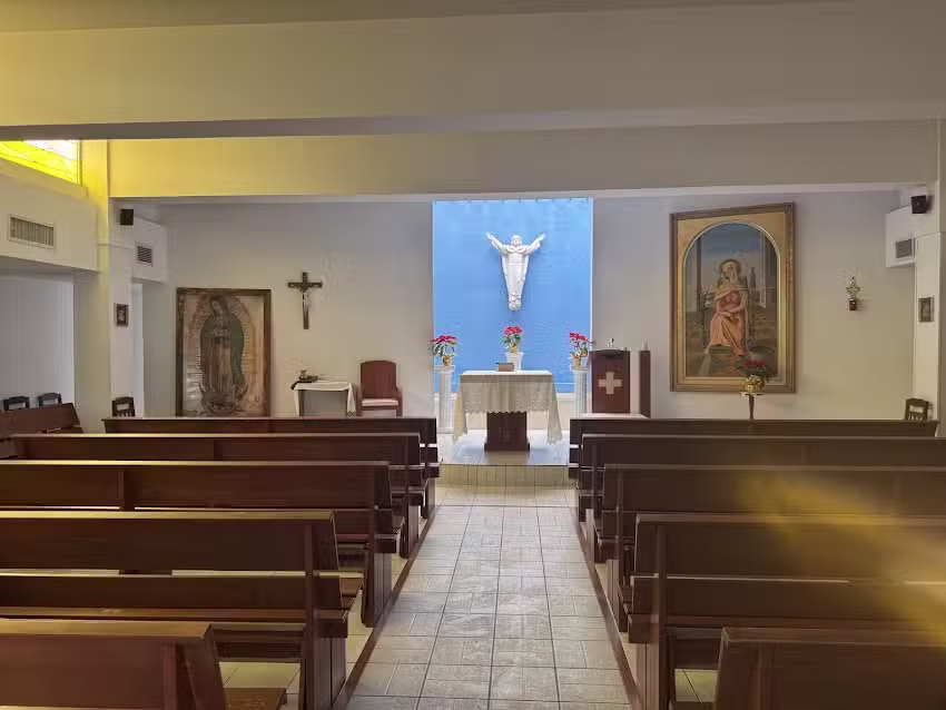 Capilla Madre Admirable