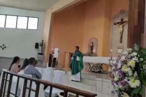 Capilla Mar&iacute;a auxiliadora Cuatro Esquinas