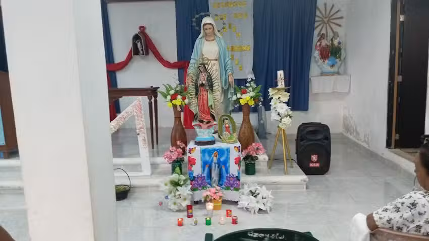 Capilla Maria Reina de la Paz, Dzoyola , Kanas&iacute;n