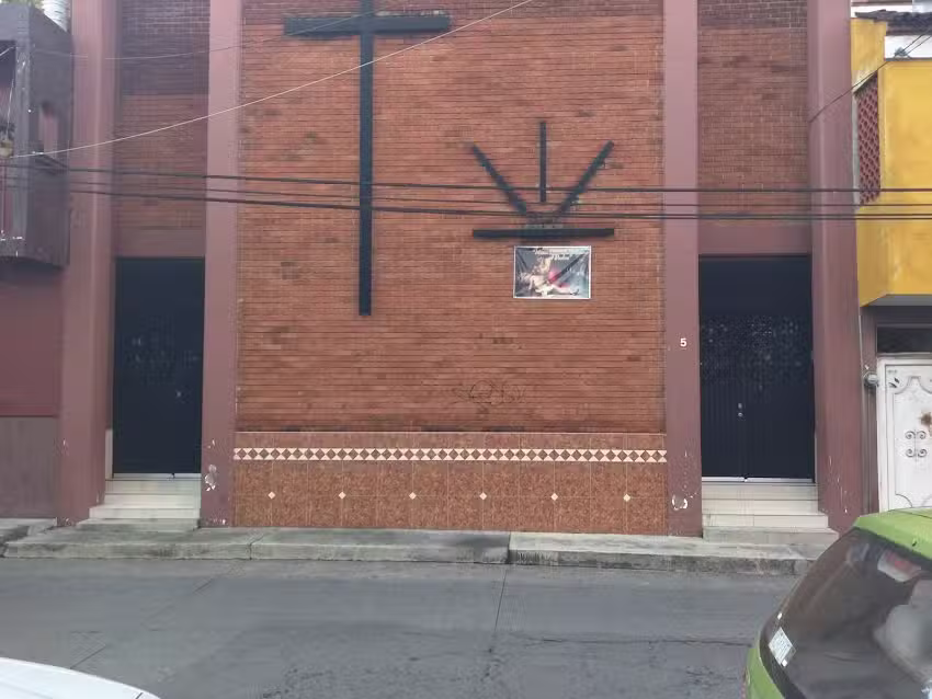 Capilla Mar&iacute;a Reyna