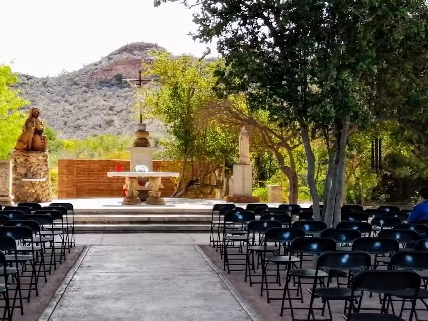 Capilla Nuestra Se&ntilde;ora de Lourdes