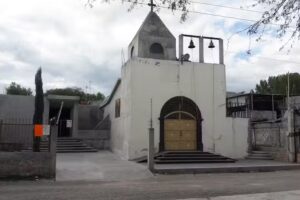 Capilla Principal De Santísima La Trinidad Saldarruaga