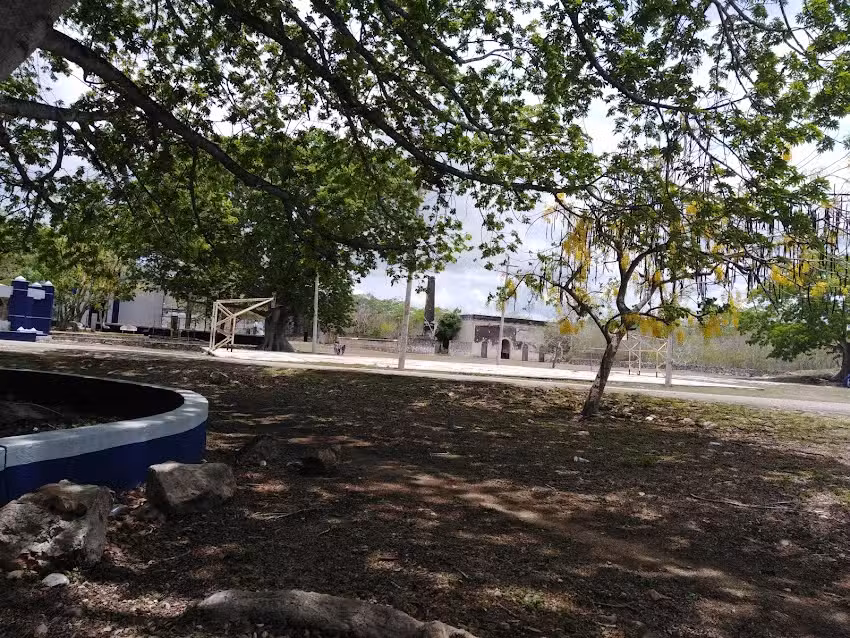 Capilla San Antonio de Padua, Tixcacal Quintero, Huh&iacute;