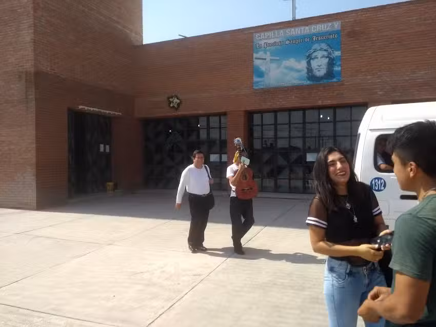 CAPILLA SANTA CRUZ y la preciosa sangre de Jesucristo