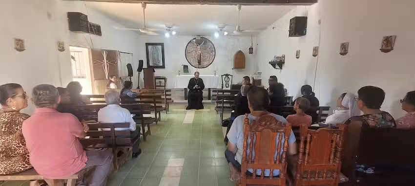 Capilla Santa Mar&iacute;a de Guadalupe Robles Castillo