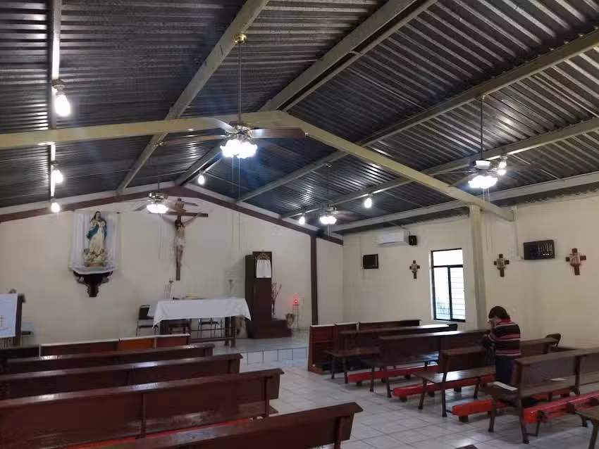 Capilla Santa Mar&iacute;a Inmaculada