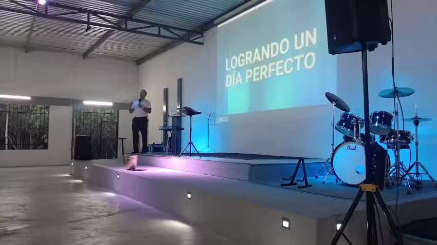 Casa de Adoraci&oacute;n Apost&oacute;lica