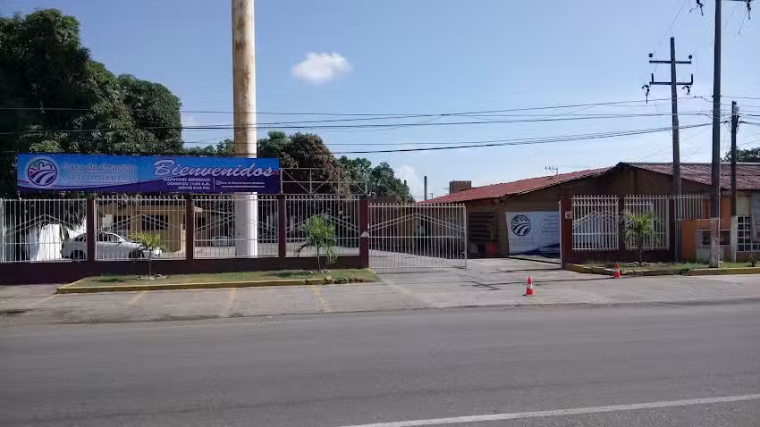 Casa de Oracion Lazaro Cardenas