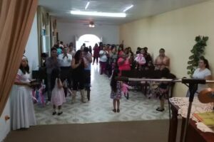 Casa De Oracion Y Alabanza