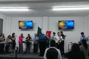 Castillo del Rey Ciudad Luz &ndash; Iglesia Cristiana