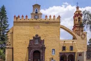 Catedral de Xochimilco (San Bernardino de Siena)