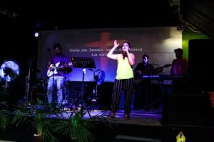 Centro Cristiano El Shaddai en Lombard&iacute;a Mich.