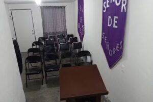 Centro Cristiano Familiar Manantial De Vida