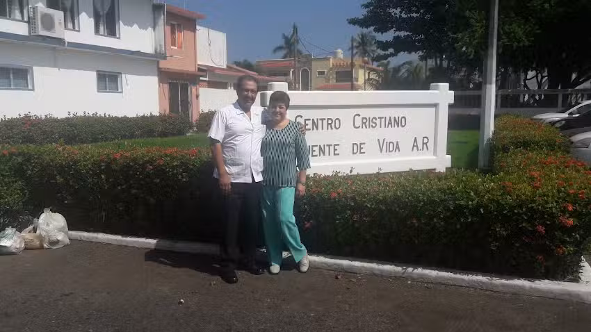 Centro Cristiano Fuente de Vida AR