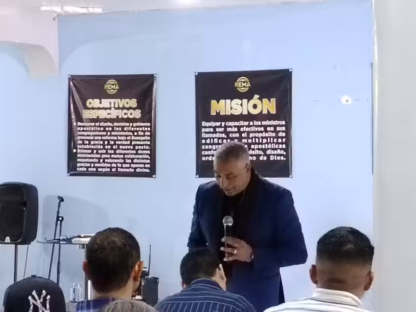 Centro Cristiano Gracia y Verdad