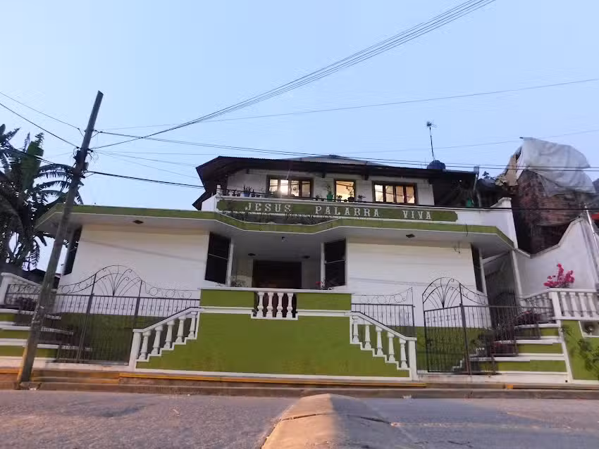 Centro Cristiano Jes&uacute;s Palabra Viva