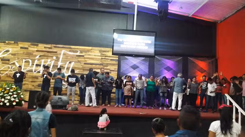 Centro Cristiano Misiones Transmundiales Acatlipa A.R.