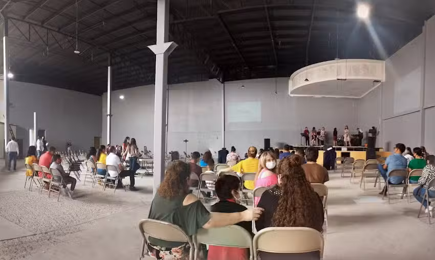 Centro Cristiano Rios De Vida